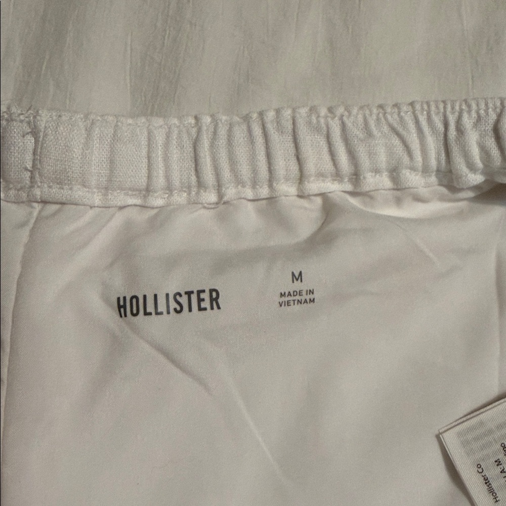 Hollister Crisp White Casual Pants - Picture 2 of 3